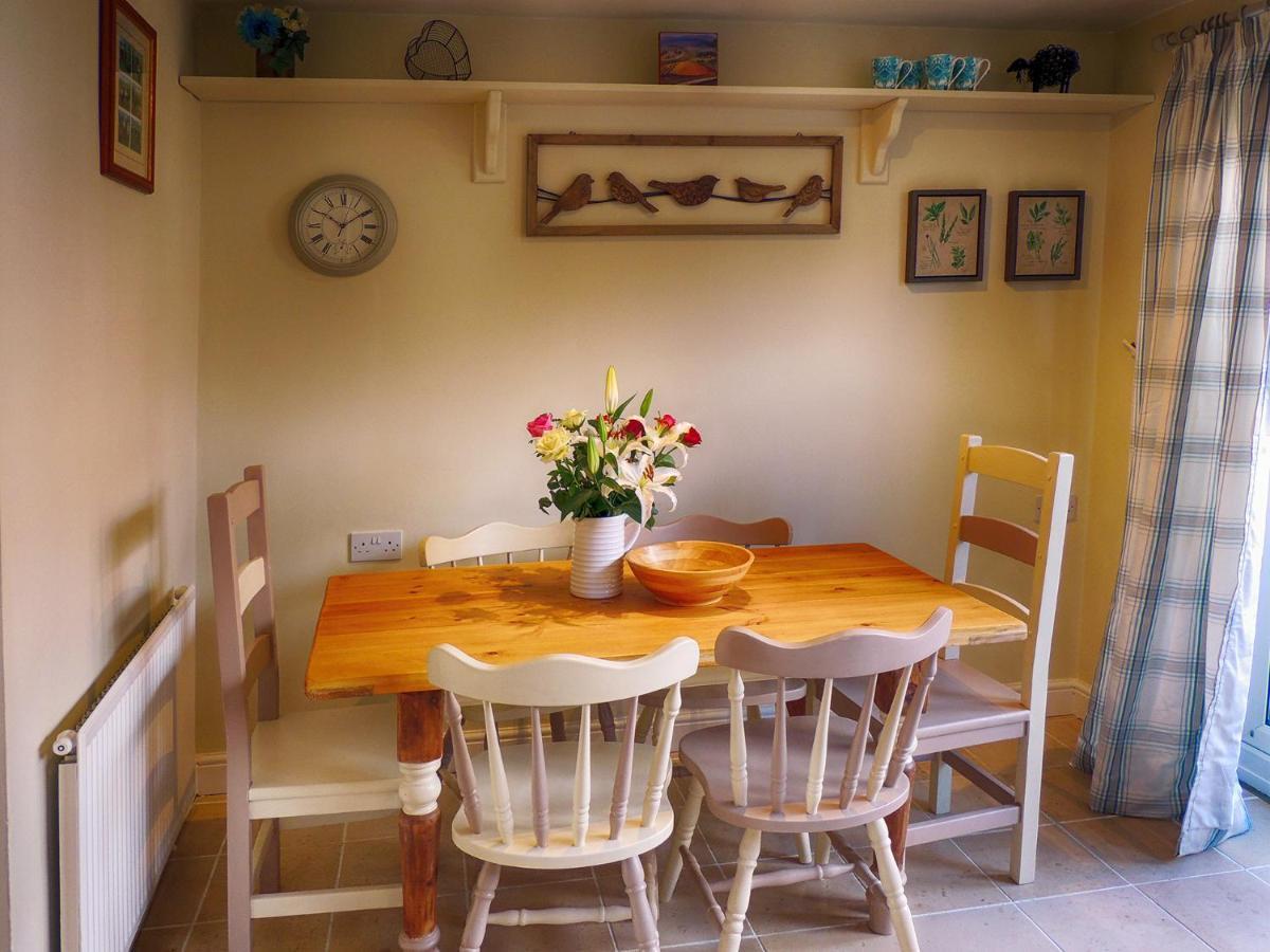 Way Cottage Lechlade Buitenkant foto